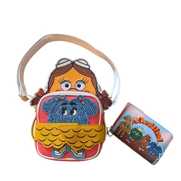Loungefly McDonald’s Birdie the Early Bird Crossbuddies Crossbody Bag and Wallet - Picture 1 of 14